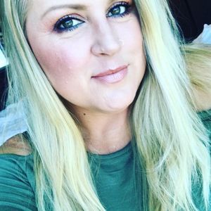 Meet your Posher, Stacy